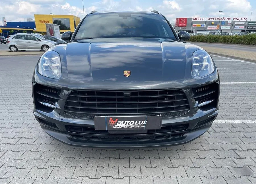 Porsche Macan cena 259800 przebieg: 8940, rok produkcji 2021 z Gliwice małe 667
